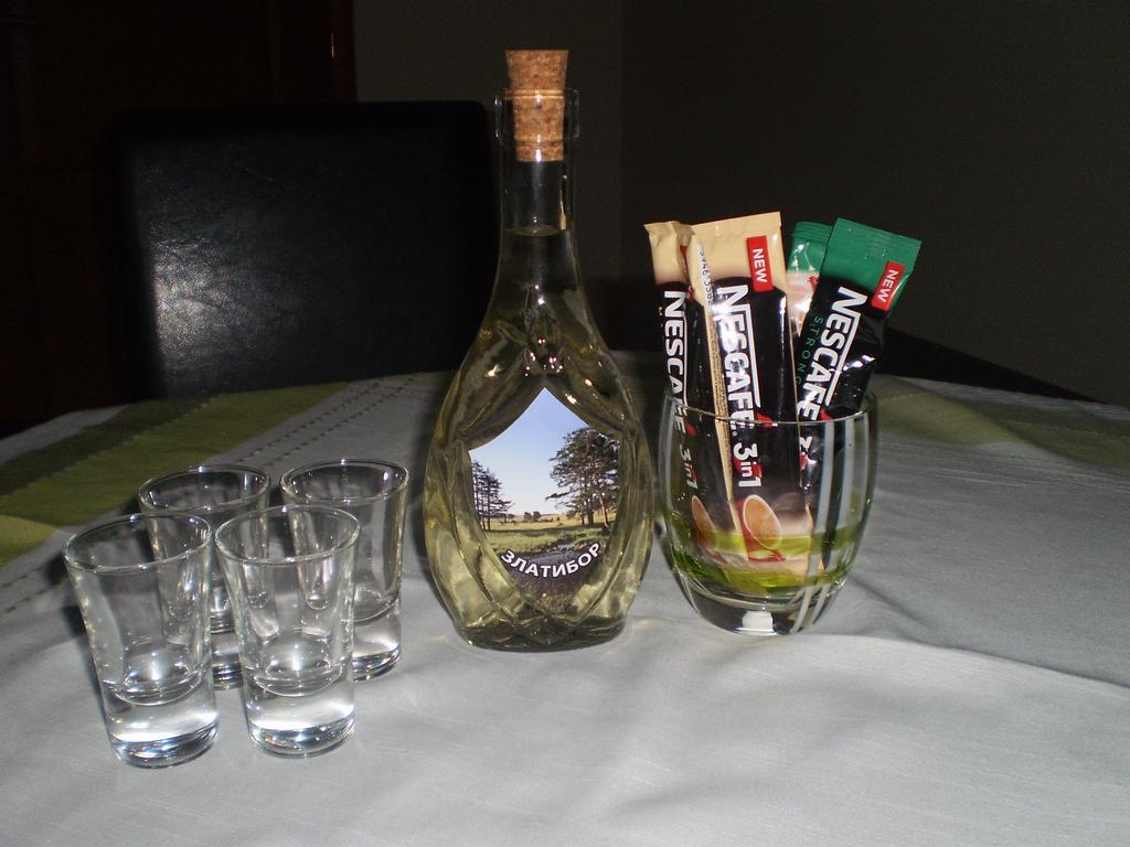 Apartment Velickovic *